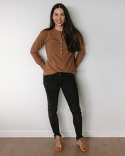 Load image into Gallery viewer, Dome Henley