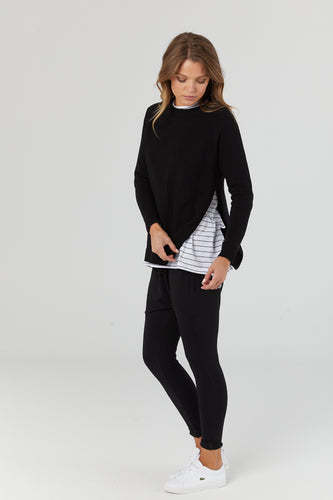 Maternity and breastfeeding friendly top black knit
